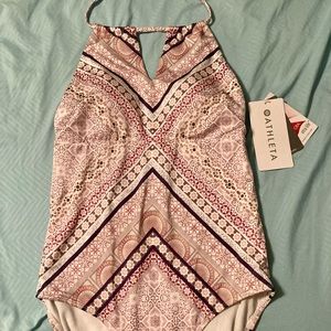 Athleta swimsuit size small new